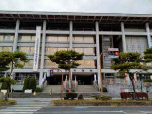 市役所の外観
